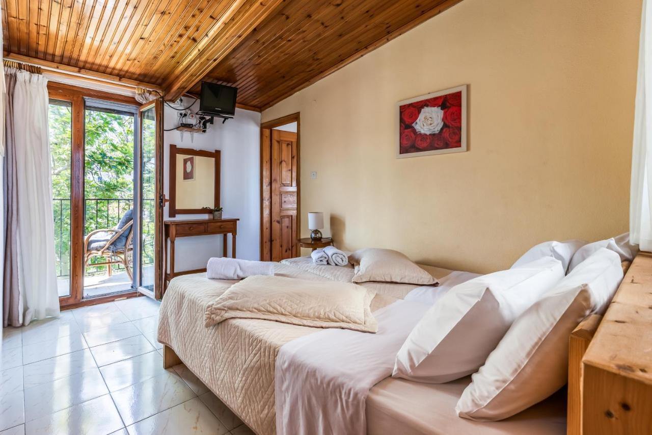 Regina Hotel Bandar Skopelos Luaran gambar