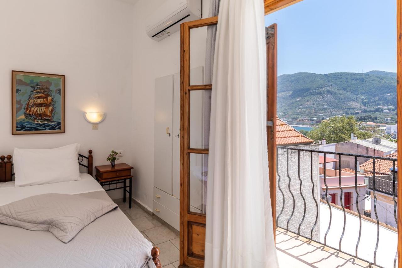 Regina Hotel Bandar Skopelos Luaran gambar